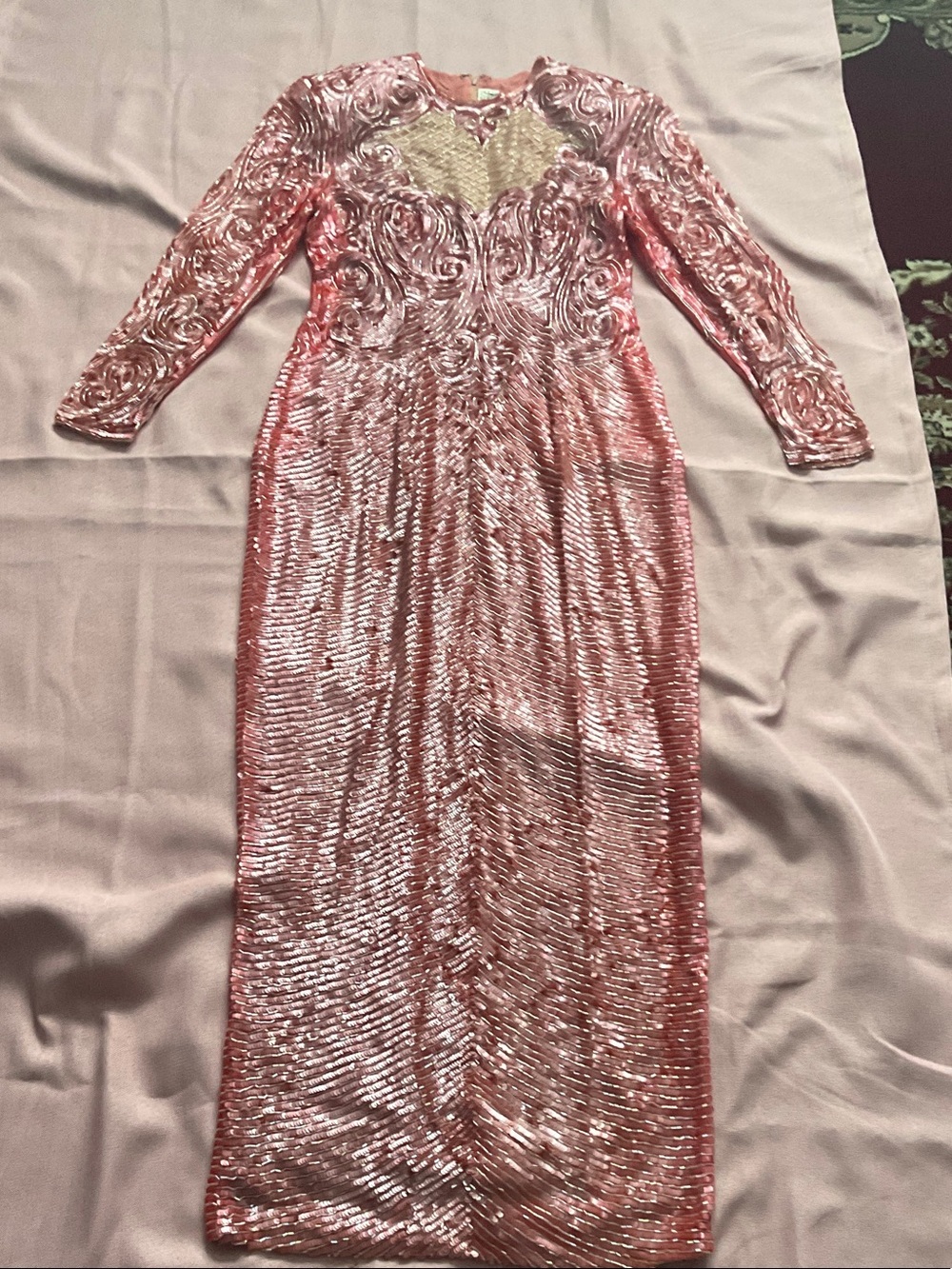 Naeem Khan Rose Metallic Long Sleeve Sequin Gown